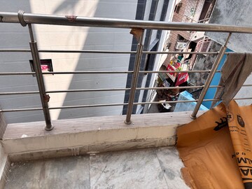 Balcony in 1.5 BHK Builder Floor at New Ashok Nagar – for Rent