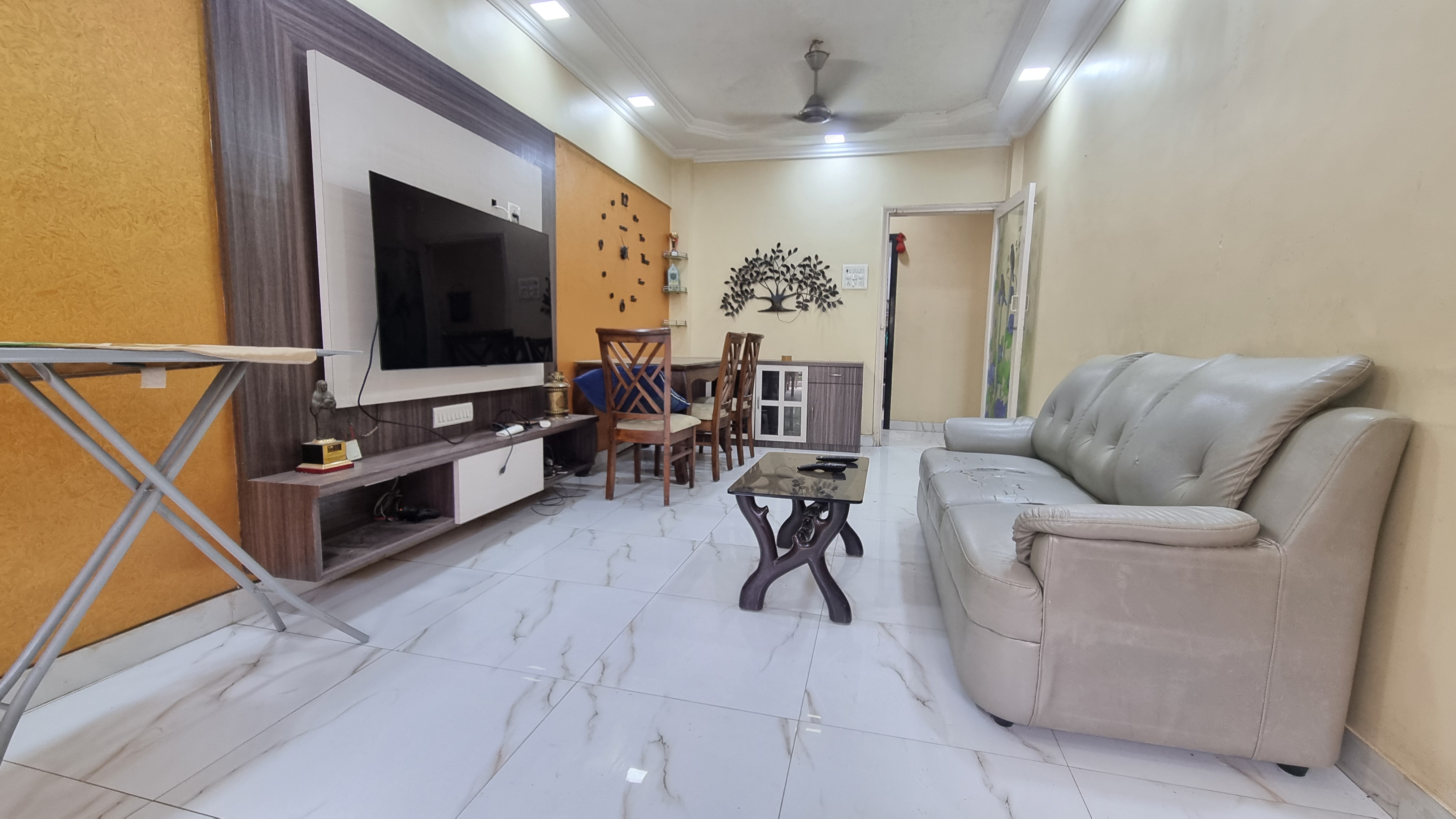 2 BHK Apartment For Rent in Nalanda CHS Malad West