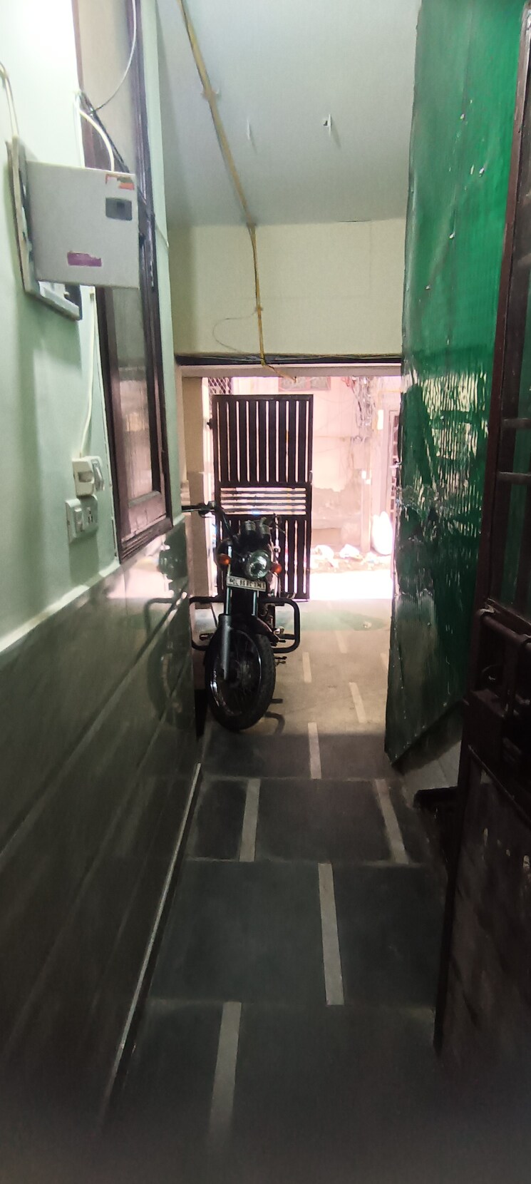  Parking, ashok nagar 1 Bedroom 400 Sq.Ft. Builder Floor In Ashok Nagar Delhi 8966170