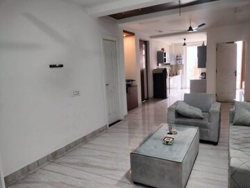 Room in 3 BHK Apartment at GHB Splande, Patiala Road – for Rent