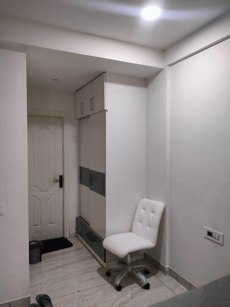 Bathroom, ghb-splande 3 Bedroom 2000 Sq.Ft. Apartment In Patiala Road Zirakpur 8966201