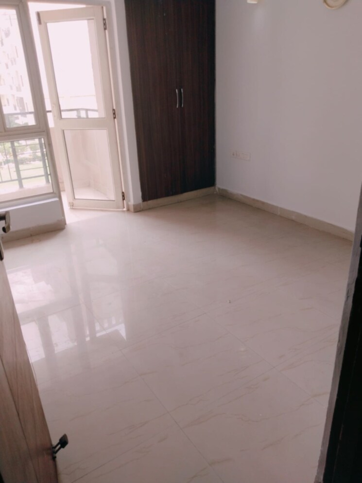 Room, nimbus-the-golden-palm 2 Bedroom 1085 Sq.Ft. Apartment In Sector 168 Noida 8966191