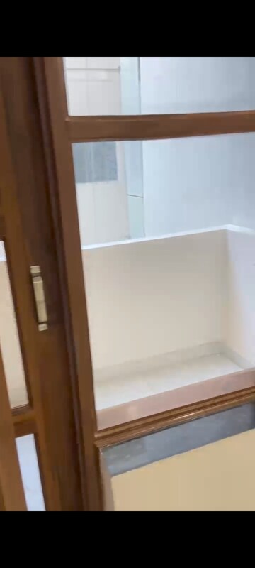 Room in 2 BHK Builder Floor at RPS Palm Drive, Sector 88 – for Rent