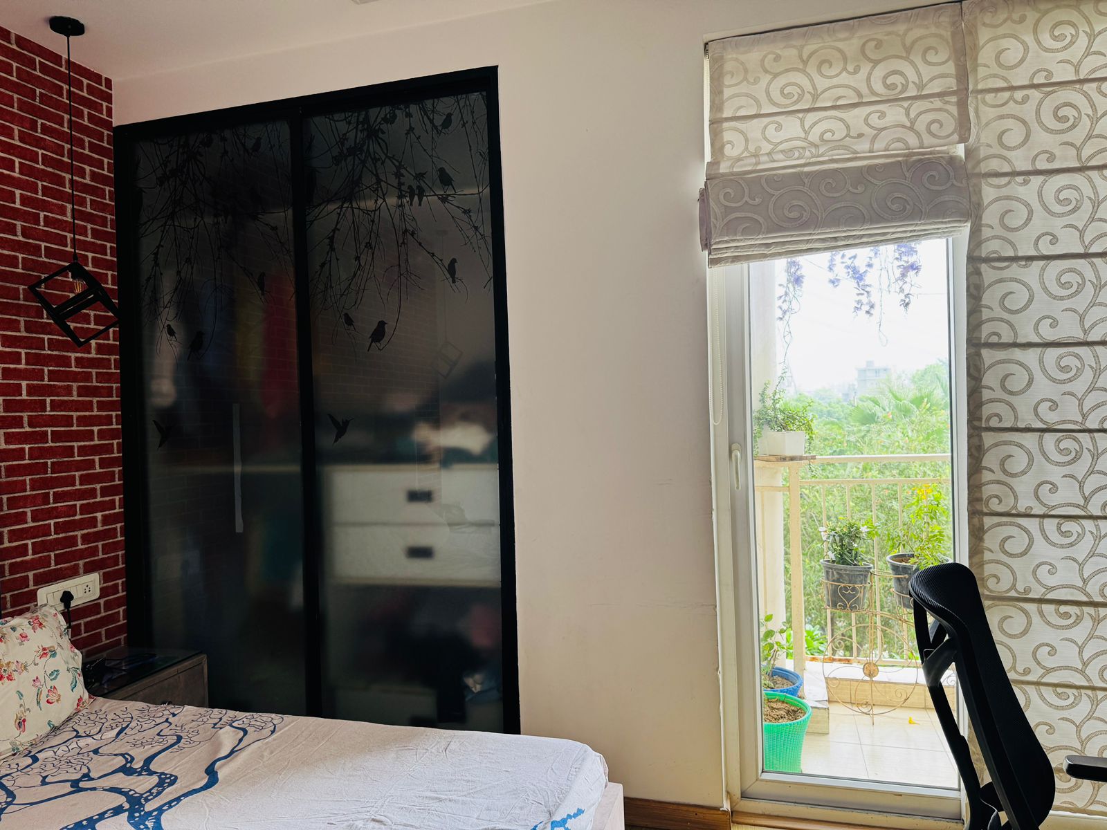 3 BHK + Servant Room Apartment For Rent in Emaar Gurgaon Greens