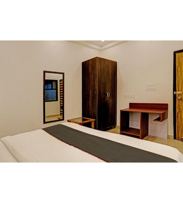 Bedroom in  Pg at Sector 47 – for Rent