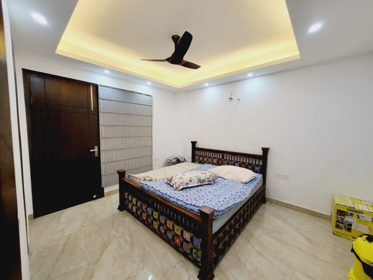 Bedroom, freedom fighters enclave 4 Bedroom 2200 Sq.Ft. Apartment In Freedom Fighters Enclave Delhi 8966220