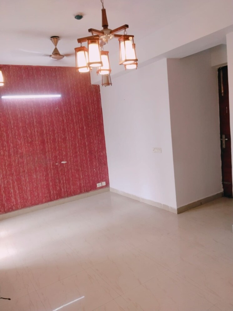 Room, nimbus-the-golden-palm 2 Bedroom 1085 Sq.Ft. Apartment In Sector 168 Noida 8966215