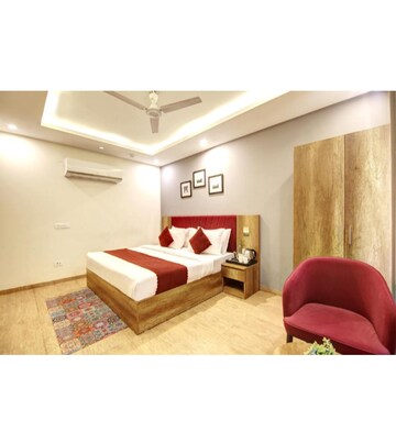 Living Room in  Pg at Sector 47 – for Rent