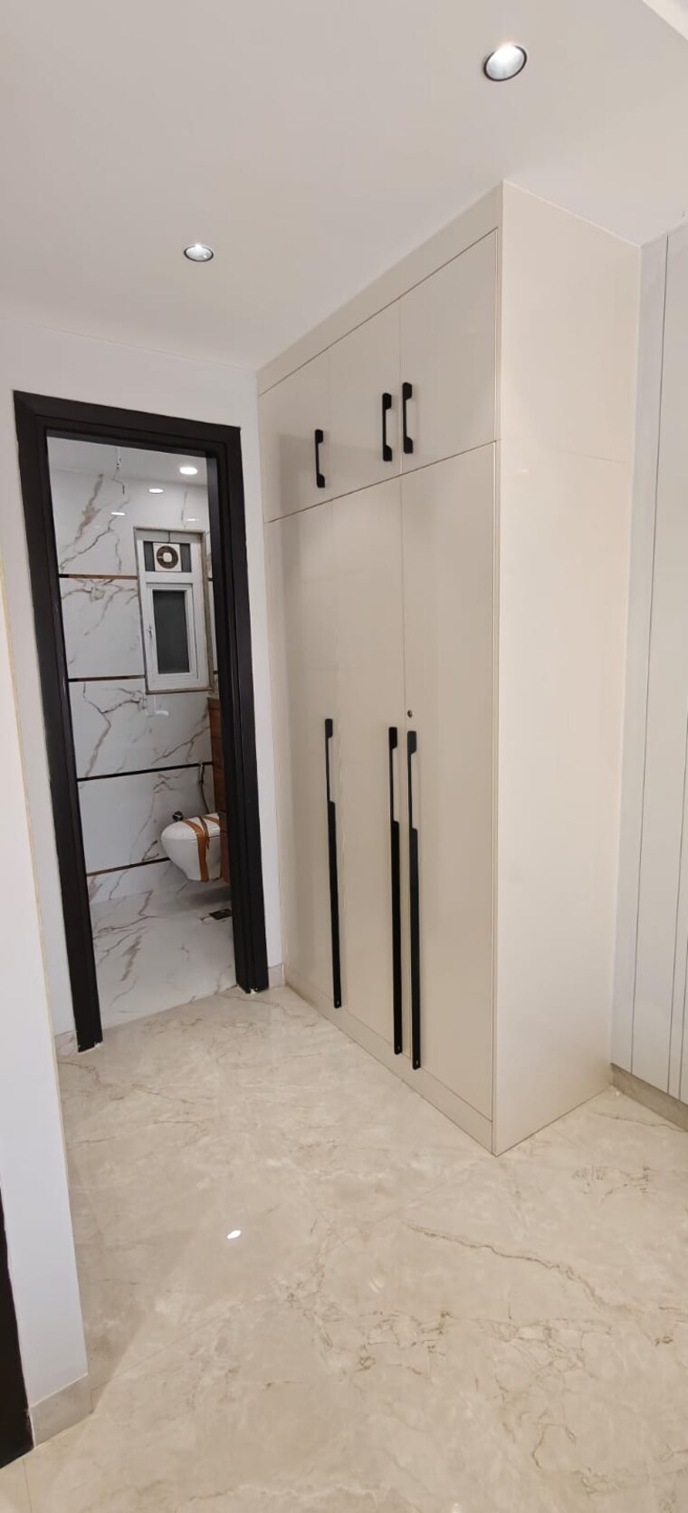Washroom, anant-raj-estate-plots 3 Bedroom 180 Sq.Yd. Builder Floor In Sector 63a Gurgaon 8966448