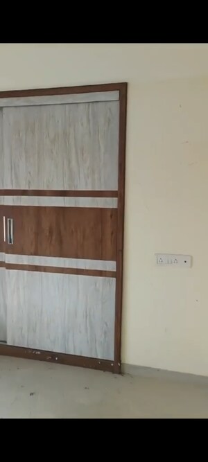 Room in 1 BHK Apartment at KM Horizon Flora, Ghodbunder Road – for Sale