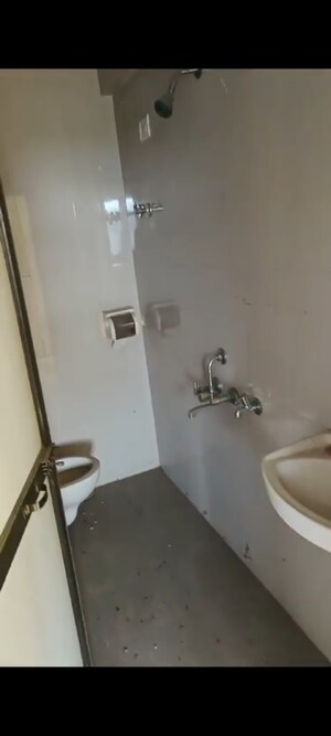 Bathroom in 1 BHK Apartment at KM Horizon Flora, Ghodbunder Road – for Sale