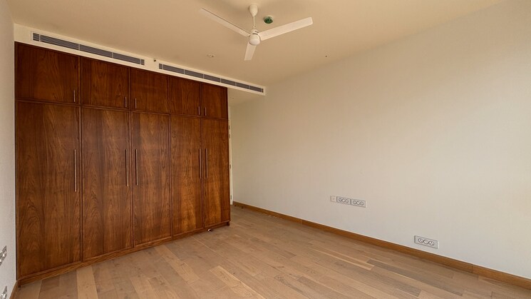 Room, bhartiya-city-leela-residences 4 Bedroom 4110 Sq.Ft. Apartment In Thanisandra Main Road Bangalore 8966242