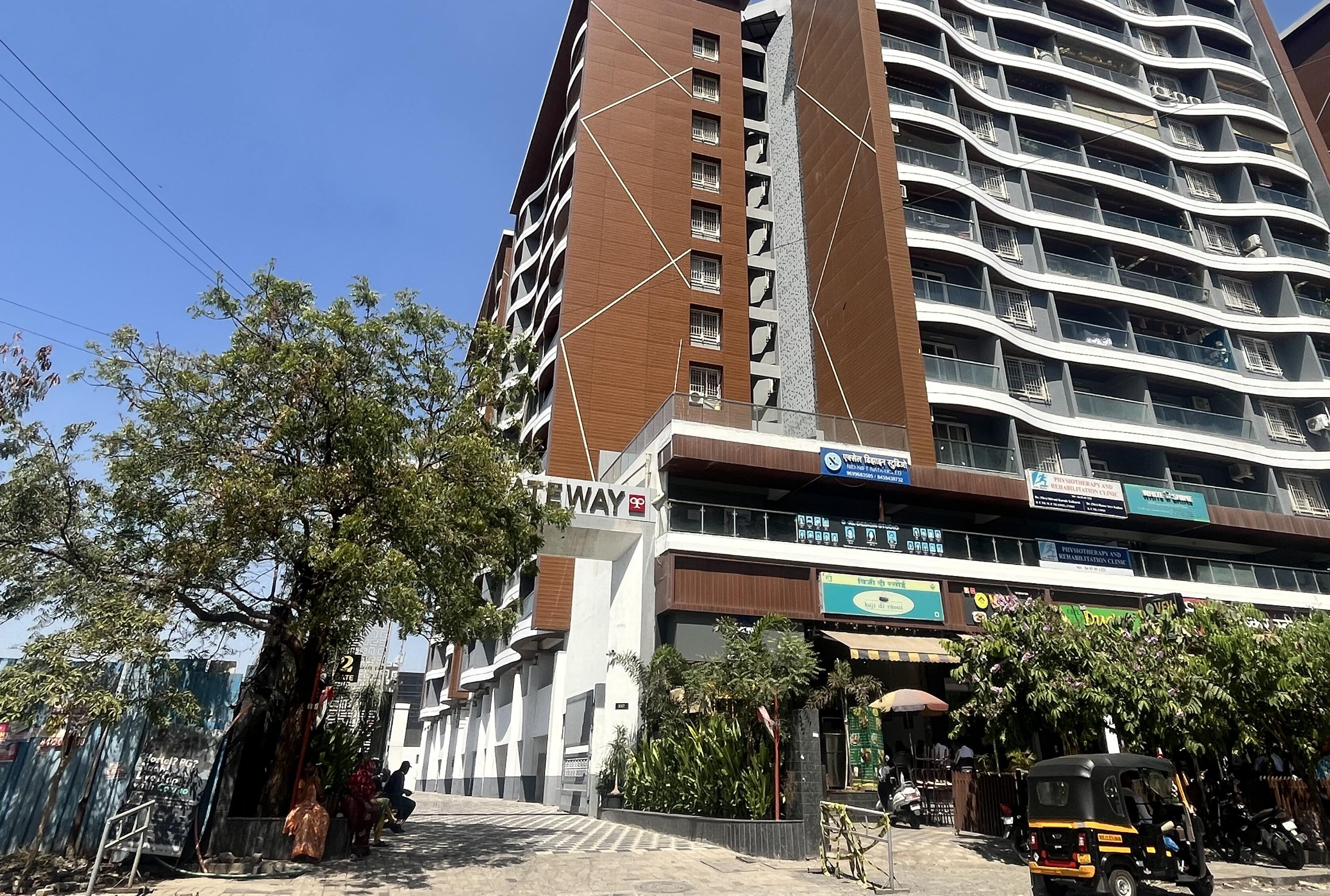 3 BHK + Extra Room Apartment For Sale in Shubh Gateway