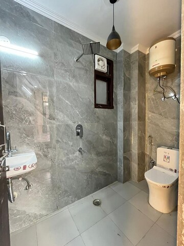 Bathroom in 1 BHK Apartment at Saket – for Rent