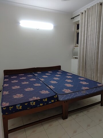 Bedroom in 1 BHK Apartment at Ardee Mall, Sector 52 – for Rent