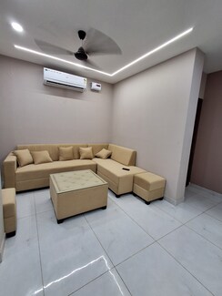 3 BHK + Servant Room Apartment For Sale in Mahindra Luminare