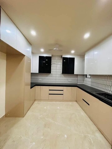 Kitchen in 2 BHK Apartment at Saket – for Rent