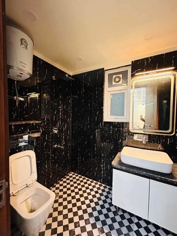 Attached Bathroom in 2 BHK Apartment at Saket – for Rent
