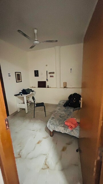 Team Area in 2 BHK Builder Floor at Malviya Nagar – for Rent
