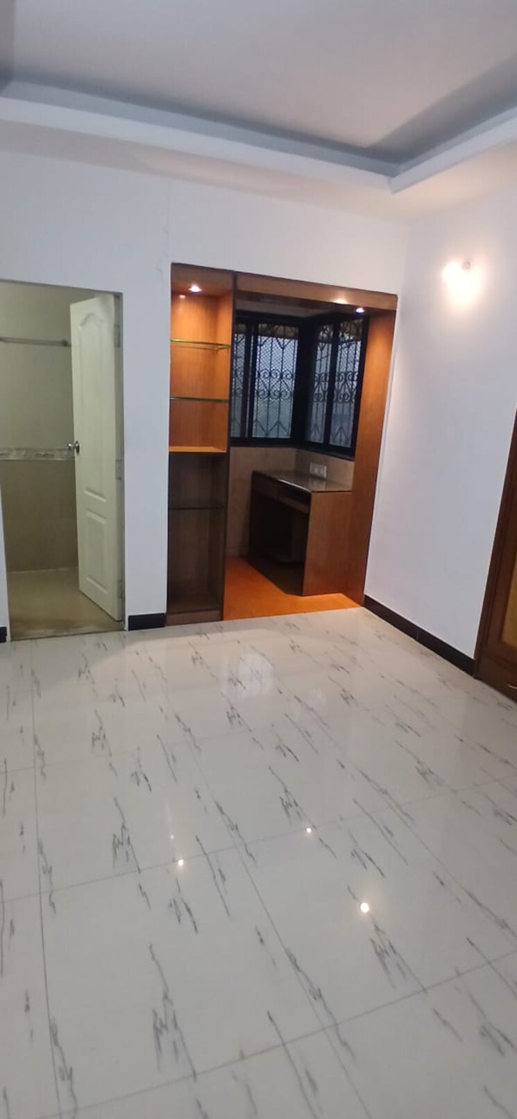 Room, happy-valley 2 Bedroom 1050 Sq.Ft. Apartment In Manpada Thane 8966354