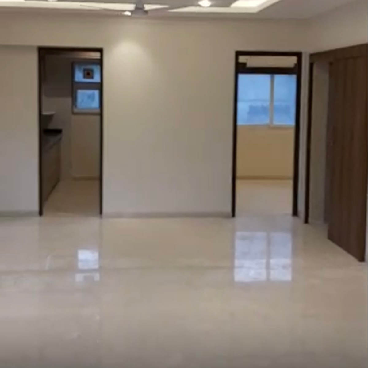 3 BHK Apartment For Rent in Silverene Apartments 1633