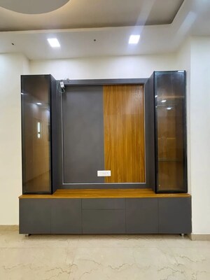 Furnished Amenities in 4 BHK Builder Floor at SA HOMES I, Uttam Nagar – for Sale