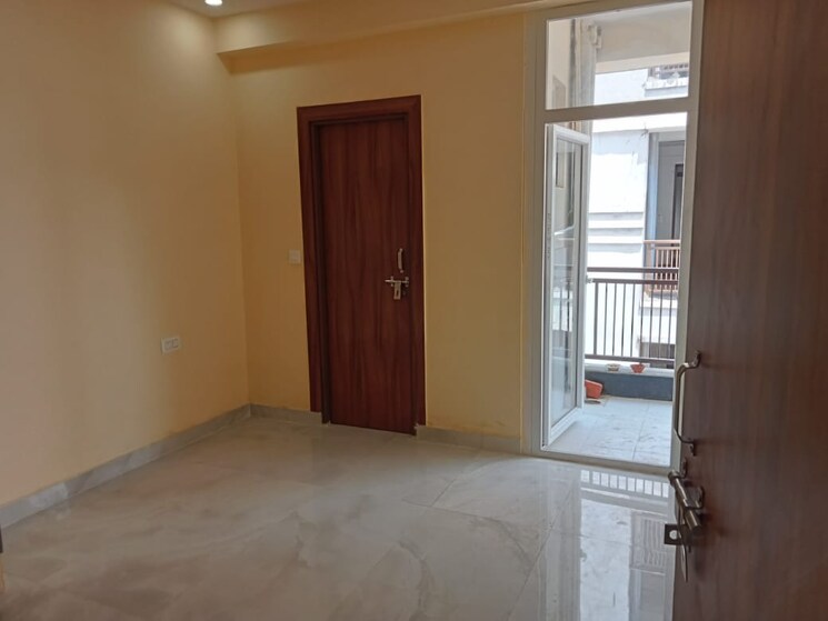 Room, sector 1 2 Bedroom 1050 Sq.Ft. Builder Floor In Sector 1 Noida 8966357
