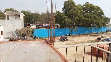 Swimming Pool in 2 BHK Builder Floor at Sector 1 – for Sale