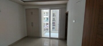 Room in 2 BHK Apartment at Mehak Jeevan, Raj Nagar Extension – for Rent