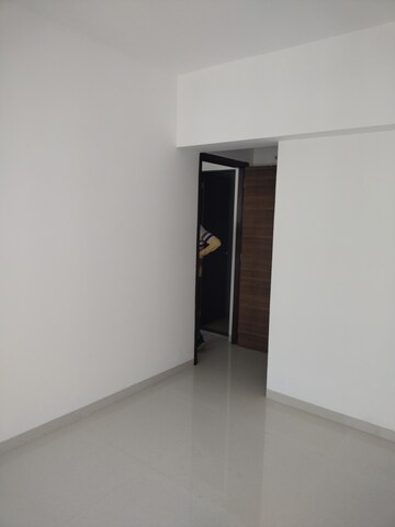 Room in 2 BHK Apartment at Sayba Elysia, Kurla – for Rent