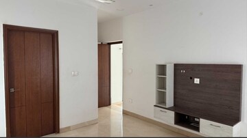 Room in 4 BHK Villa at Vasantha City, Hi Tech City – for Rent