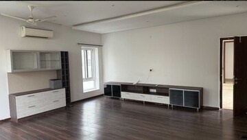 4 BHK Villa For Rent in Vasantha City, Hi Tech City