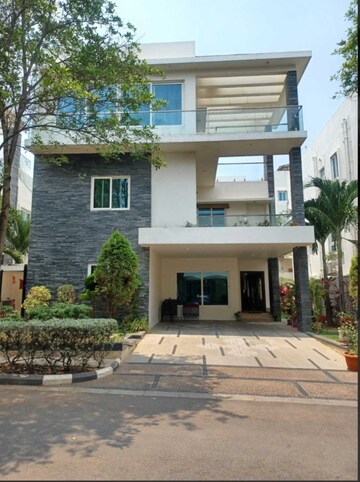 4 BHK Villa – Exterior View View at Vasantha City, Hi Tech City - for Rent