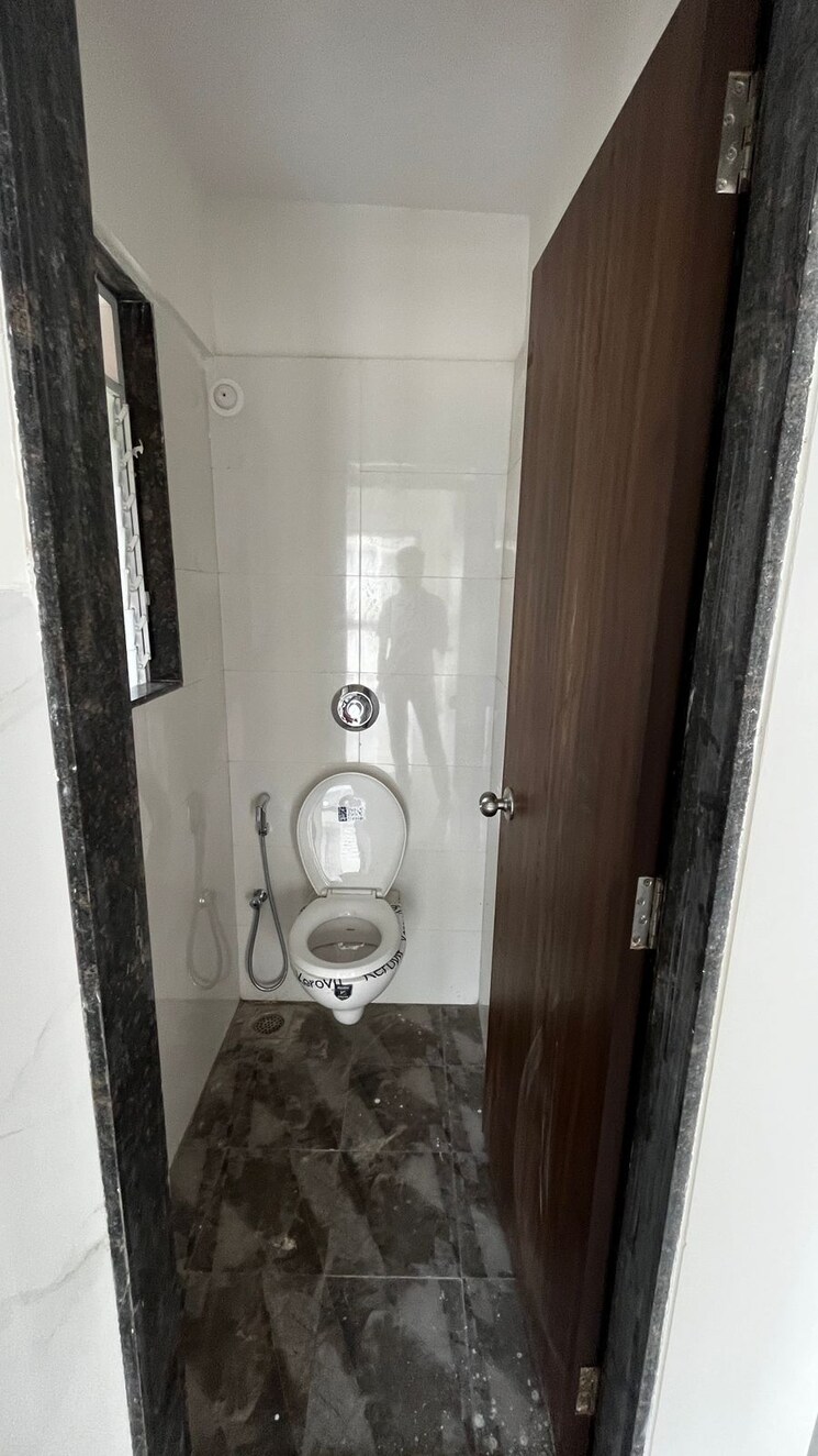 Bathroom, ace-courtyard 1 Bedroom 350 Sq.Ft. Apartment In Ghodbunder Road Thane 8966426