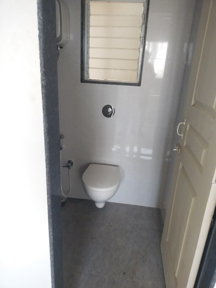 Bathroom, hirani-skyview-castle 2 Bedroom 650 Sq.Ft. Apartment In Kurla Mumbai 8966417