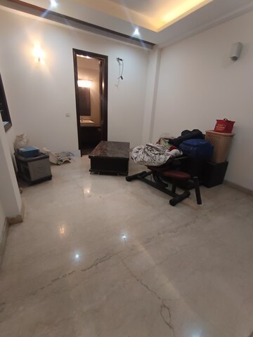 Living Room in 3 BHK Builder Floor at Shivalik Colony – for Rent