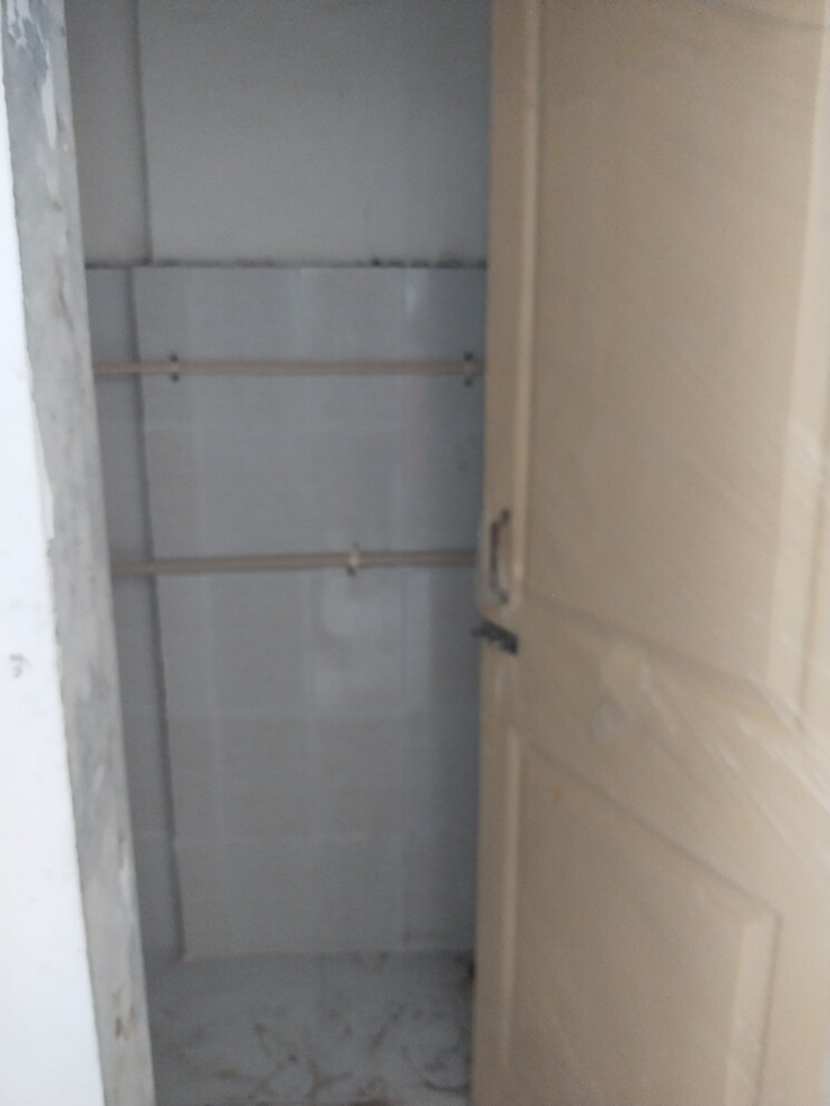 Bathroom, n-g-acharya-apartment 1 Bedroom 310 Sq.Ft. Apartment In Chembur Mumbai 8966446