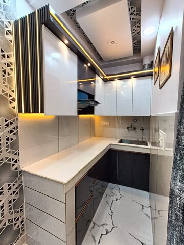 Team Area in 2.5 BHK Builder Floor at SA HOMES I, Uttam Nagar – for Sale