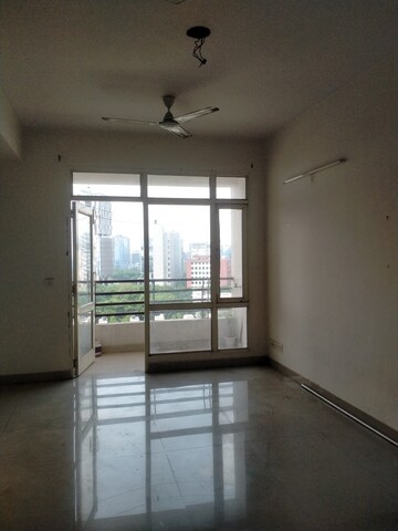 Room in 2 BHK Apartment at Today Ridge Residency, Sector 135 – for Rent
