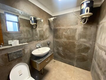 Bathroom in 3 BHK Apartment at Ambala Highway – for Rent