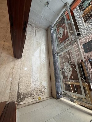  3 BHK Builder Floor at Sector 35 – for Sale