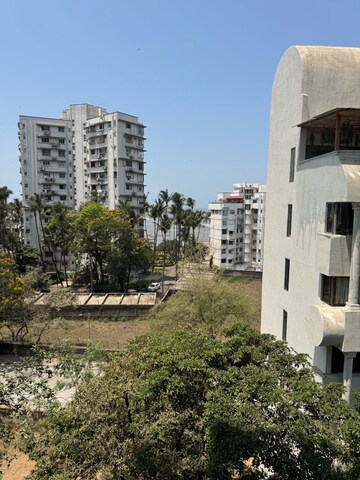 4 BHK Apartment For Sale in Bandra West