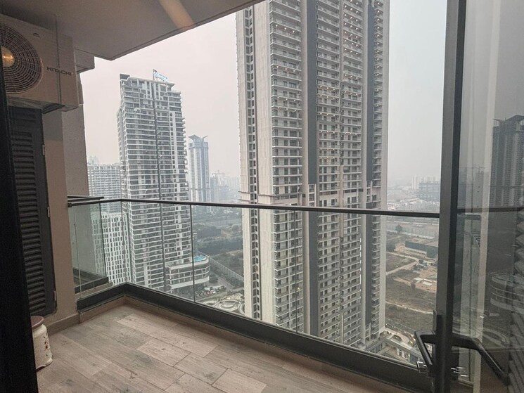 Room, m3m-heights 3.5 Bedroom 2054 Sq.Ft. Apartment In Sector 65 Gurgaon 8966550