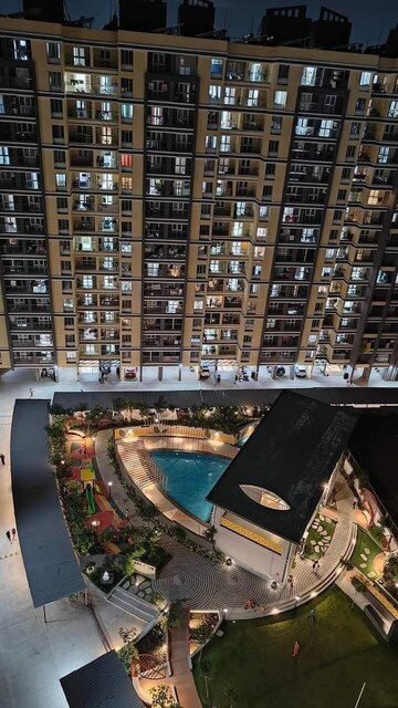 Swimming Pool in 2 BHK Apartment at Kohinoor Zen Estate, Kharadi – for Sale