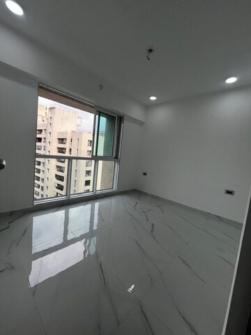 1 BHK Apartment For Sale in Nahar Amaryllis Towers and Plaza, Chandivali