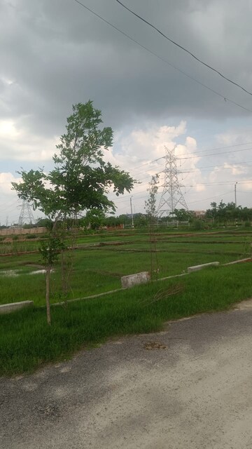  Plot – Garden View at Raebareli Road - for Sale