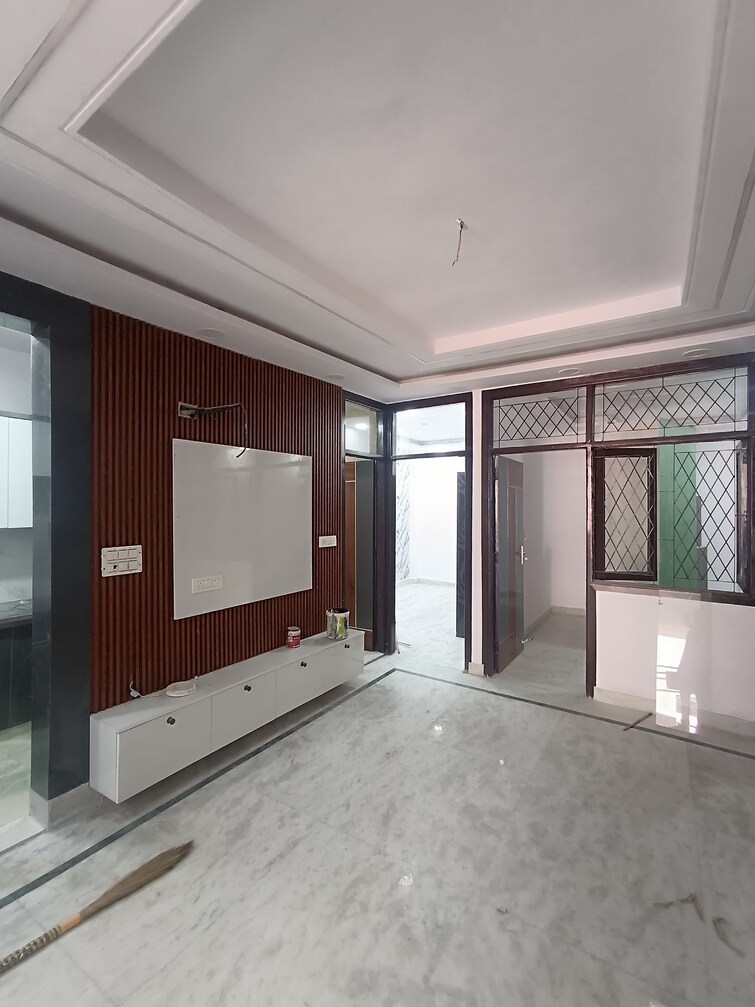 Cover Image, govindpuri 3 Bedroom 900 Sq.Ft. Builder Floor In Govindpuri Delhi 8966756
