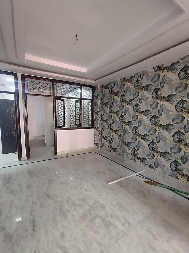 Room, govindpuri 3 Bedroom 900 Sq.Ft. Builder Floor In Govindpuri Delhi 8966756
