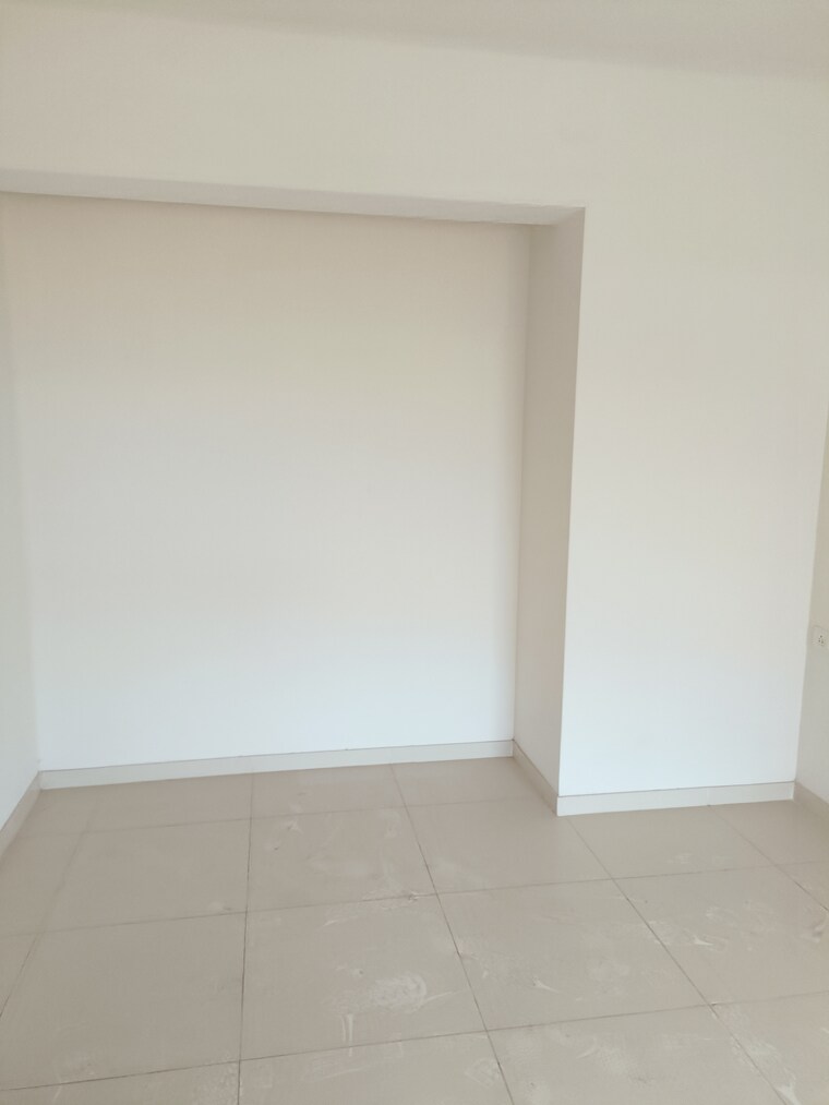 Room, godrej-emerald 1.5 Bedroom 525 Sq.Ft. Apartment In Ghodbunder Road Thane 8966745