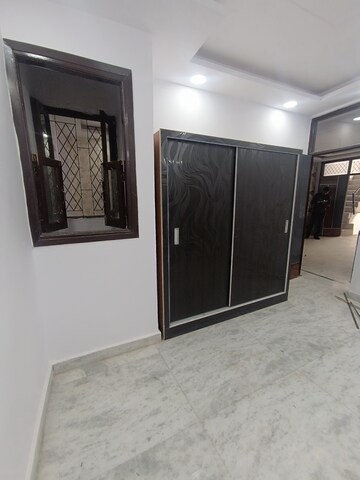 Room in 3 BHK Builder Floor at Govindpuri – for Sale